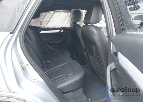 2016 Audi Q3 2.0T Premium Plus z USA, uszkodzony, nr VIN WA1BFCFS9GR017414